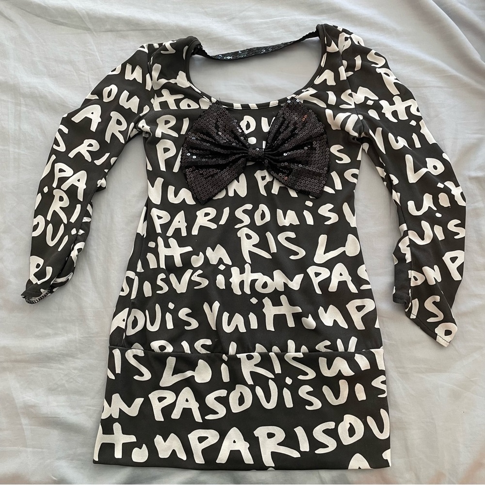 Mini Dress with Alphabet Prints and a Bow Tie